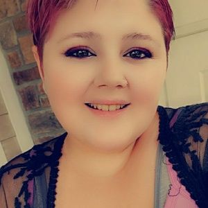 Meet your Posher, Latasha